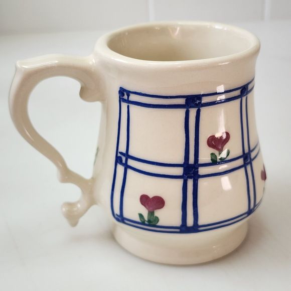 Vintage Hartstone USA Pottery Coffee Mug With Plaid And Heart Shape Flowers - Picture 8 of 12